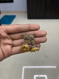 SET OF 6 Beautiful EARRINGS