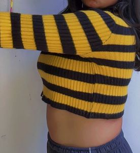 Black &amp;yellow Striped Crop Top🔆🧀