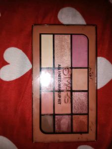 Glammed Makeup Palette