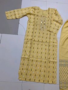simple Kurta Set Suit  🤍🧡❤️
