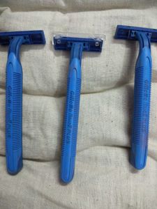 Disposable Razors - Set of 5