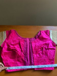 💕Pink Embellished Blouse💕