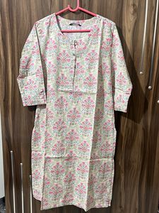 Fix Price Combo Of 3  Knee Length  Straight Kurti