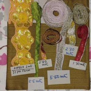 Mix Of Used And Unused Short Lace
