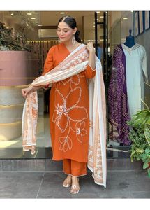 🧡🤍Orange kurta pant Set With Dupatta 🤍🧡