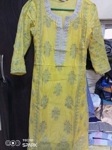 kurti with dupatta