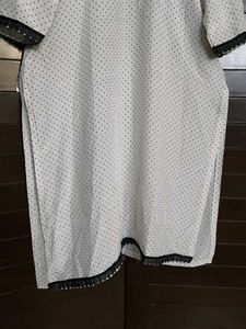 Women White black Polka Dot Printed Straight Kurta
