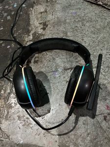 misde lighting wire headphones