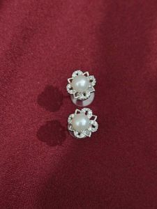 Original Pearl Stud Earrings With Certificate