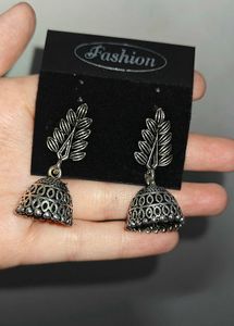 Silver Jhumka Earrings