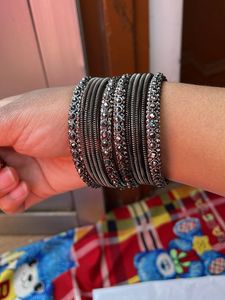 Elegant Bangle Set