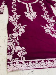 Elegant Purple Embroidered Kurti