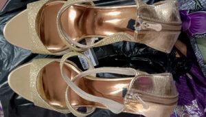 Golden 4 Ich Heel 👠👠