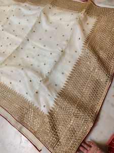 Elegant White &amp; Gold Embroidered Saree Need Dry Cl