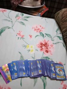 Pokemon cards (50)