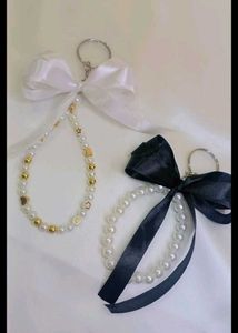 Ribbon Keychains (Black -pearl)