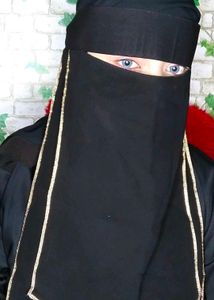 Elegant Niqab with Gold Detailing