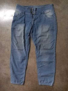 Light Wash Denim Jeans