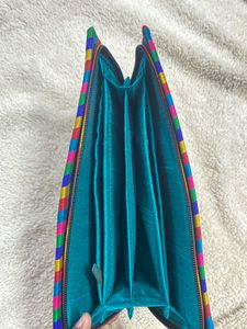 Beautiful Hand Made Design Clutch 💚