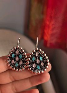 It&#39;s A New Earrings With Good Quality.