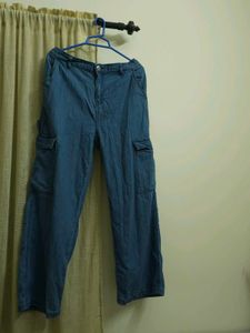 Cargo Jeans