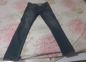 Wrangler Jeans - Slim Fit