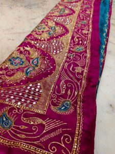 Vintage Aari Tari Work Saree Only Need Dry Clean