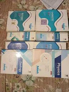 Aakash Complete Study Material (11th+12th) Neet