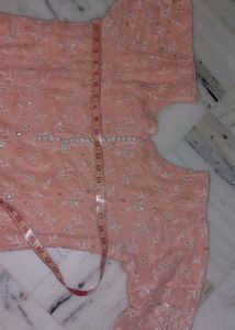 Amboidary Peach Kurta N Pyjama off White Duppata