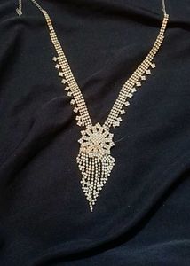 Sparkling Rhinestone Necklace