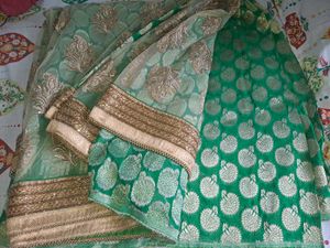 Preloved Saree With Blouse