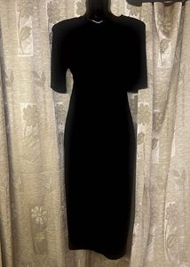 Elegant Black Midi Dress