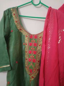 Green &amp; Pink Salwar Suit