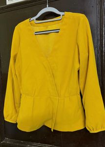 Chic Yellow Top