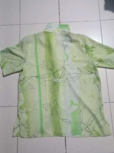 Green Floral Print Short Sleeve Blouse