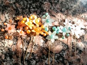 Floral Hair Pins - Set of 4