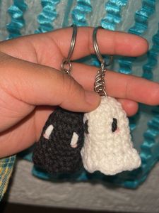 Crochet couple keychain ( Clearance sale )