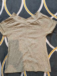 Gym Tee ( Never Wore)