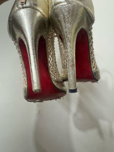 Glamorous Golden Mesh Heels