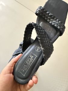 Truffle Collection Black Woven Heels - Size 9