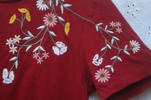 EMBROIDERED TOP