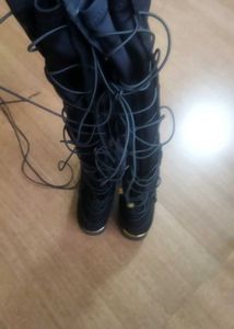 Truffle collection Black Thigh High Boots