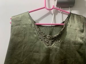 Green Sleeveless Top at Just ₹99