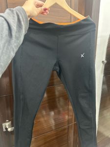 Black  Leggings from HRX by Hrithik Roshan