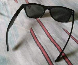 Sunglass Cooling Glass - Medium Size