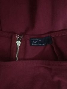 30 Rs Off.... Branded Gap Skirt