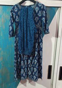 Nyra Cut Kurta Set