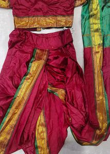 Readymade Nauvari Saree (Red)