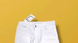 I@20 Size-30 Straight Jeans