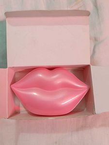 BIOAQUA Peach Lip Mask